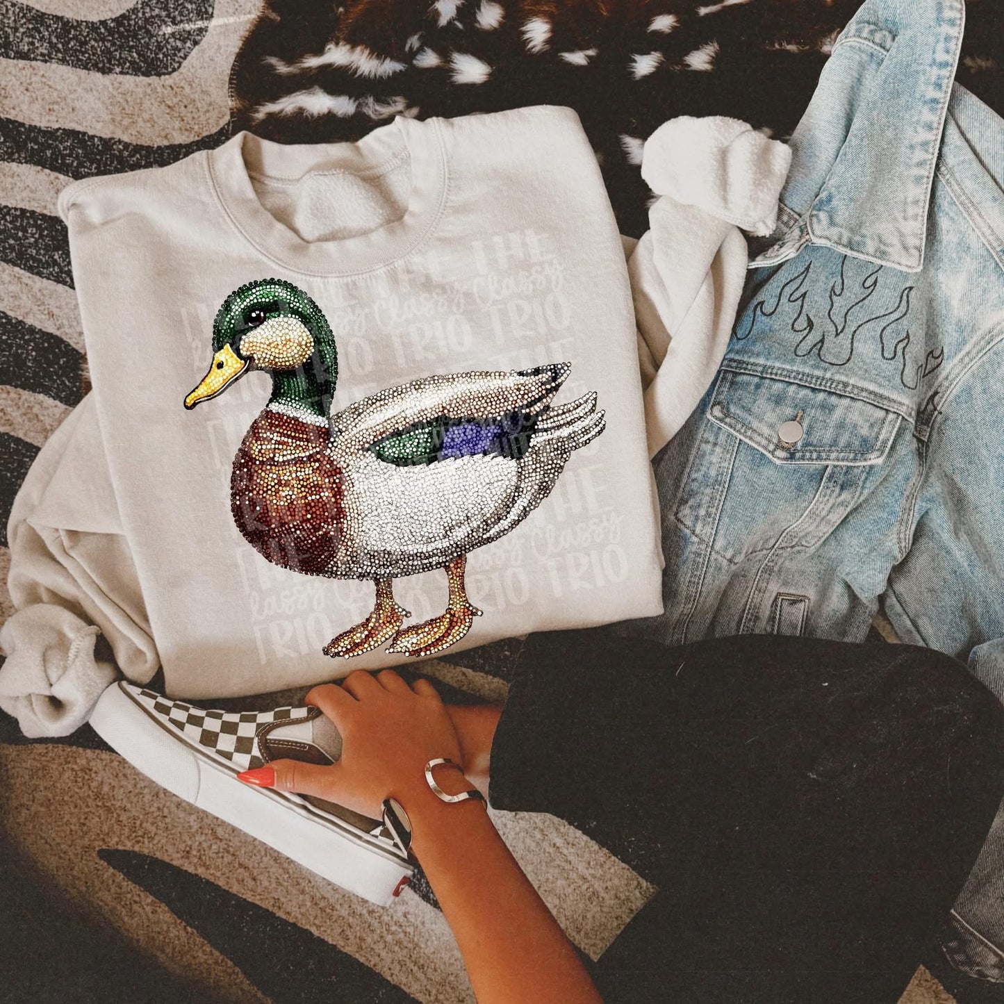 Faux Rhinestone Standing Goose