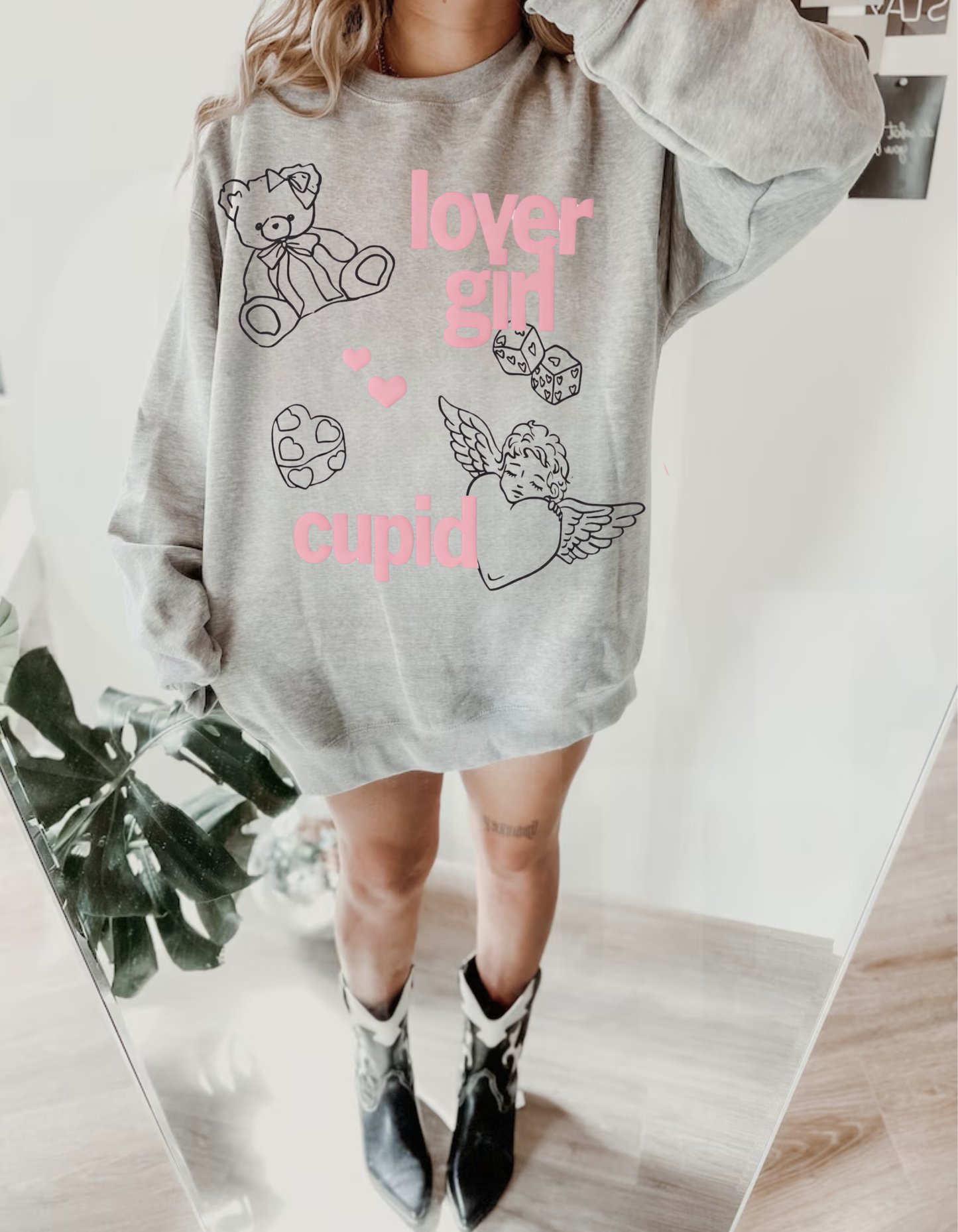 Graphic Cupid Lovers